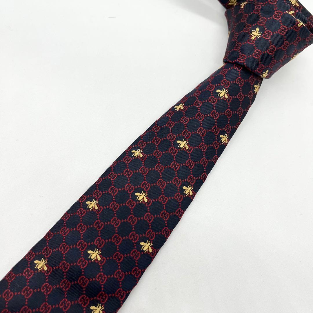 極美品 GUCCI ネクタイ 赤紺 GG インターロッキングG 蜂bee 現行