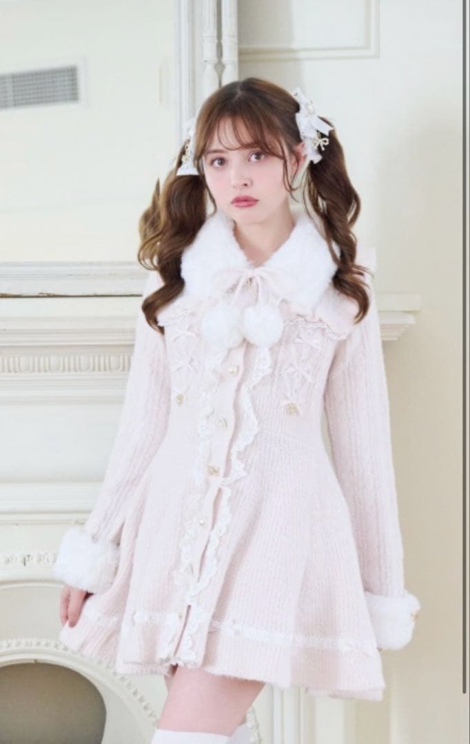 lizlisa ファーカラーぺプラムカーディガン - メルカリ