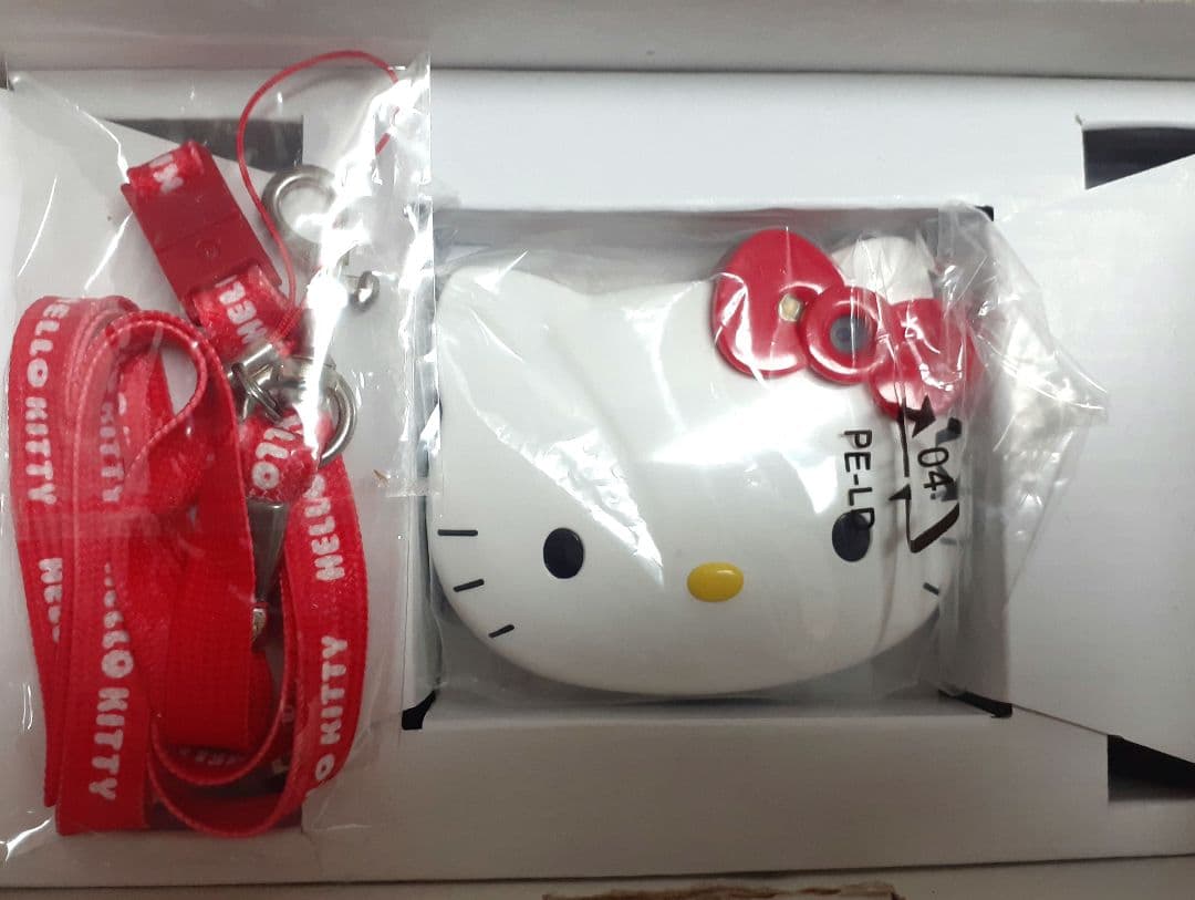 美品 ハローキティ フェイス型 デジタルカメラ サンリオ 限定品