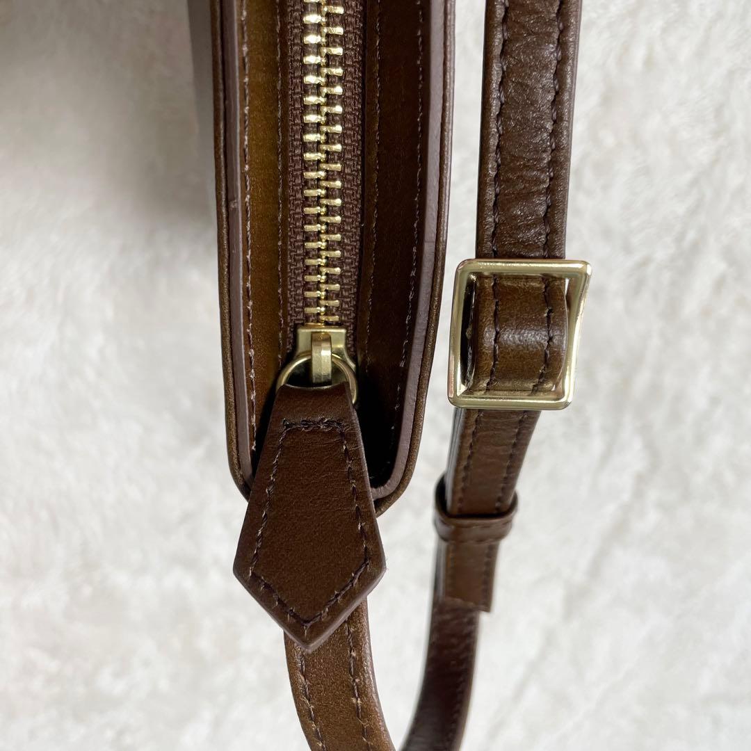 コムオ様専用 美品・希少✨hushtugアンティークブラウン サコッシュ