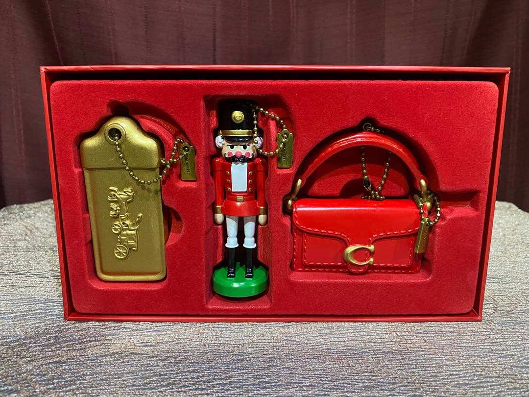 coach ノベルティ オーナメント キーホルダー | Shop at Mercari from