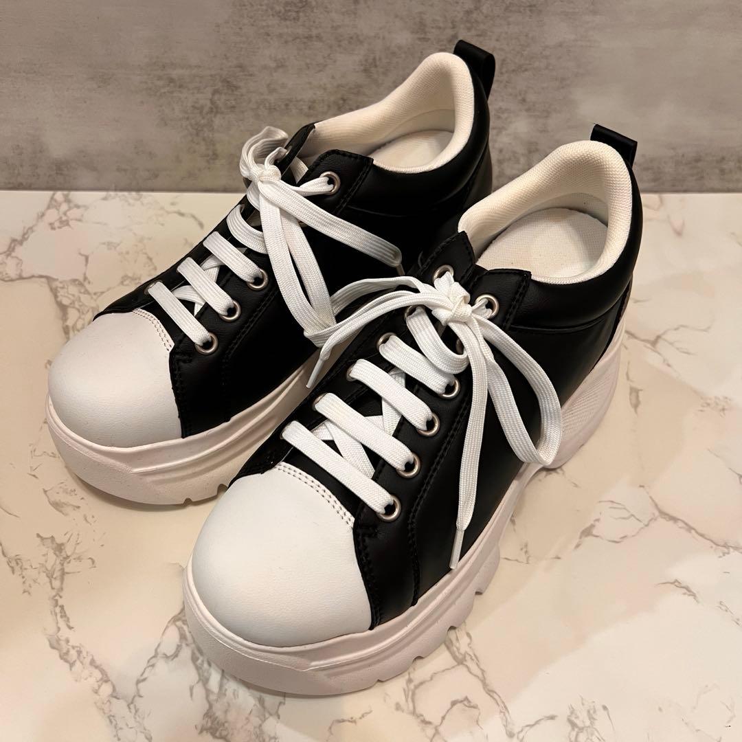 新品未使用 M サイズ 鈴木亜美さん プラットフォームスニーカー