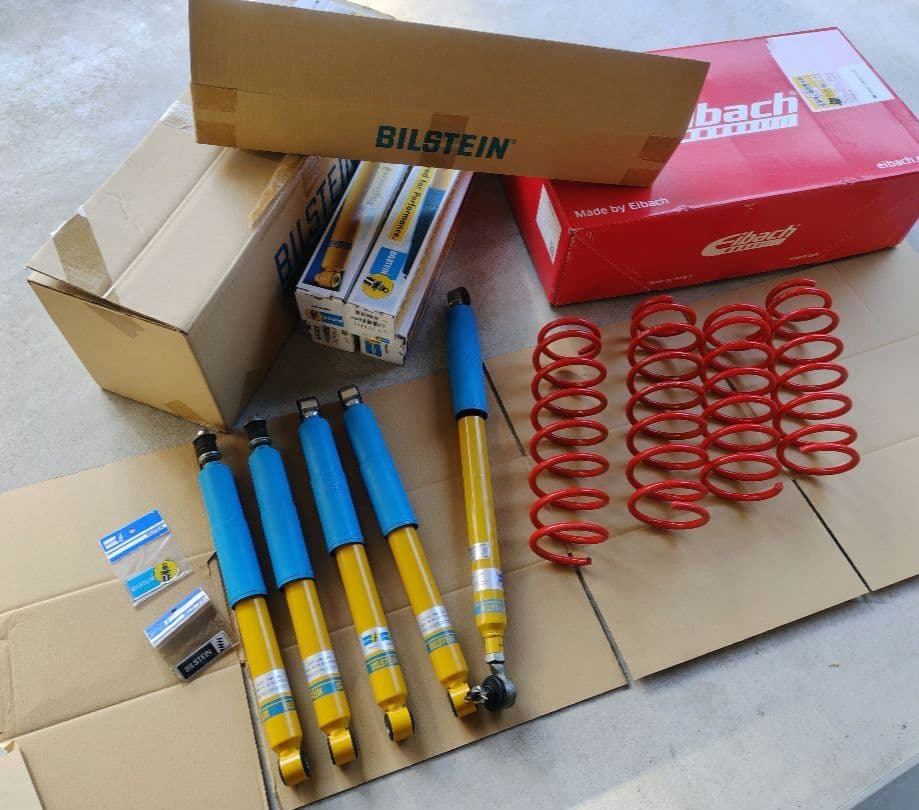 ジムニーJB64津田レーシングサスペンションキット＋ ジムニーJB64 津田レーシングDAMSELユーロサスペンションキット取付