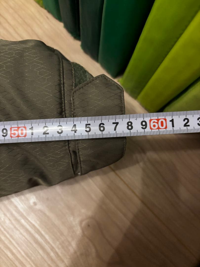 美品・ボルコム・スノーウェア・メンズ　ダウン　サイズM相当