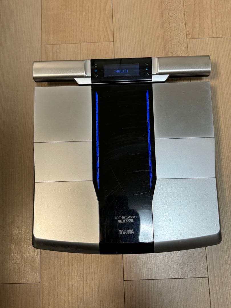 タニタ インナースキャン 体脂肪計 シルバー/ブラック タニタ シルバー