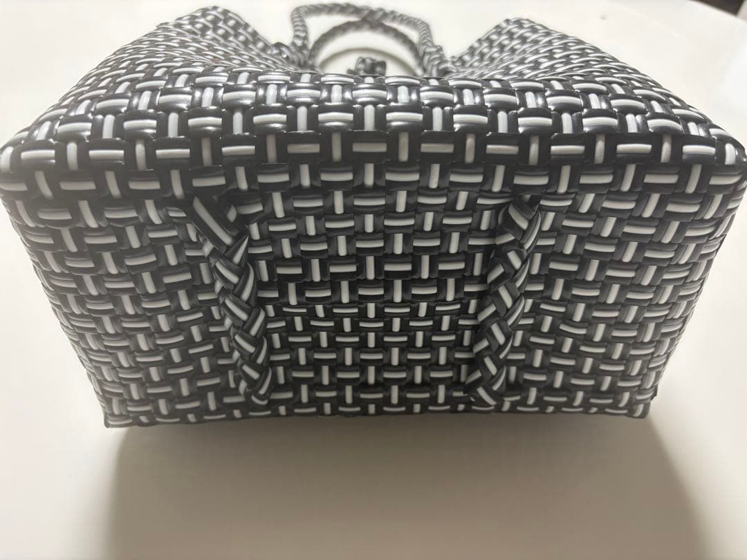 メケアリサ GUMMY バッグ S - メルカリ