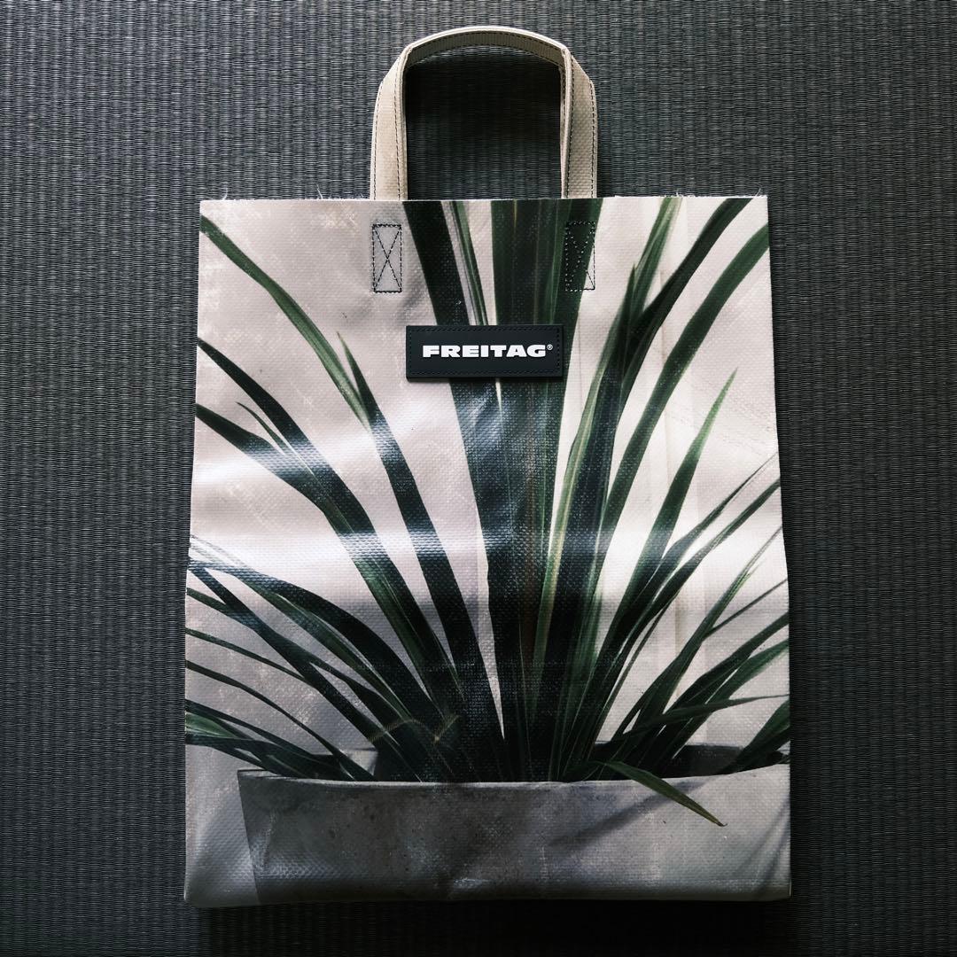 FREITAG F52 MIAMI VICE - メルカリ