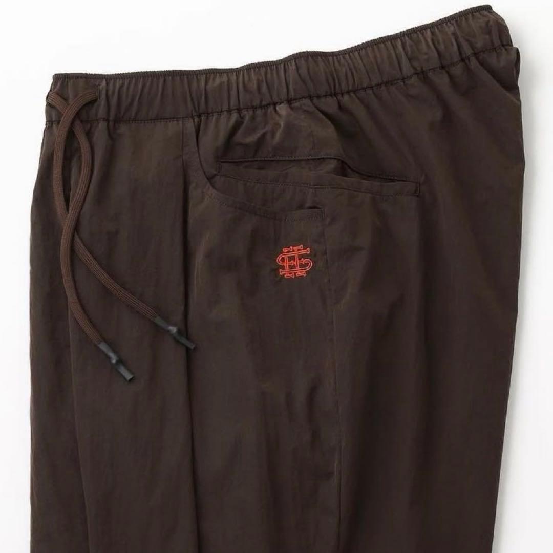 seesee ブラウン ナイロンジャケット セットアップ - メルカリ