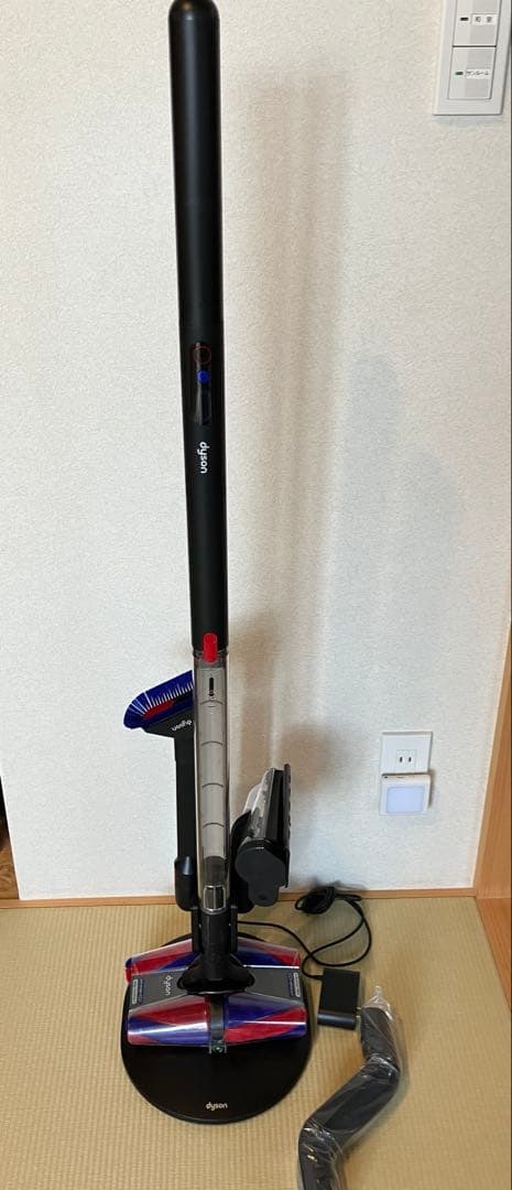 予備バッテリー付 DysonPencilVac Fluffycones SV50 Amazon | Dyson(ダイソン) 掃除機 コードレス Dyson PencilVac