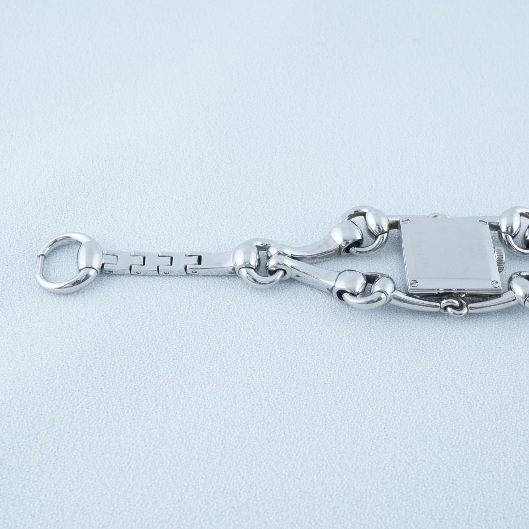 グッチ 116.5 シニョーリア ホワイトシェル クオーツ レディース　腕時計