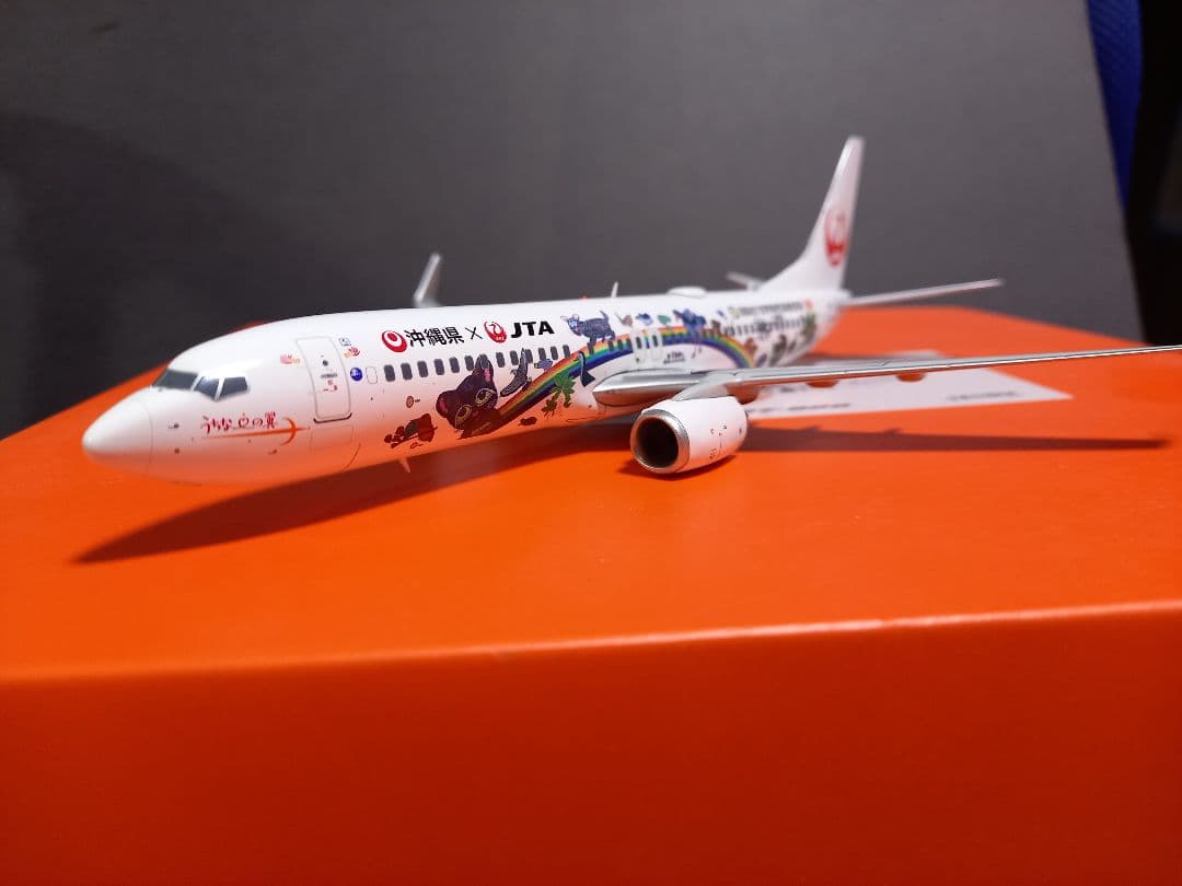 ARTEEFLOW-JCWings 1/200 JTA B737-800 JA11RK うちなの翼