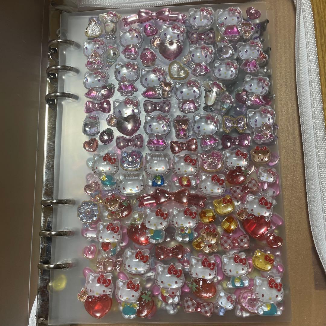 豪華　シール帳　完成品　卒業　サンリオ　ボンボンドロップ　コットンパフィーなど コットンパフィーシール サンリオキャラクターズ 立体シール シール帳