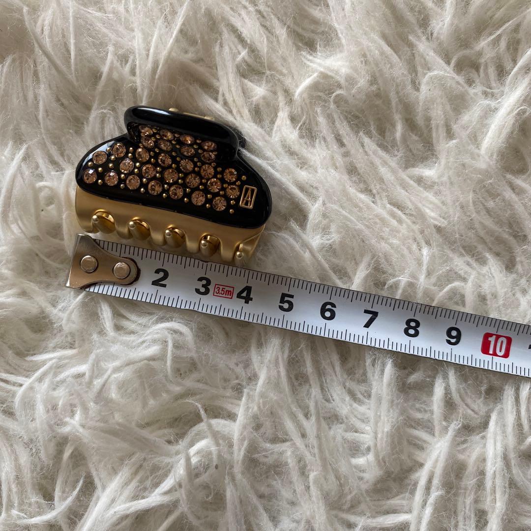 acca ヘアクリップ S ブラック ロゴ入り