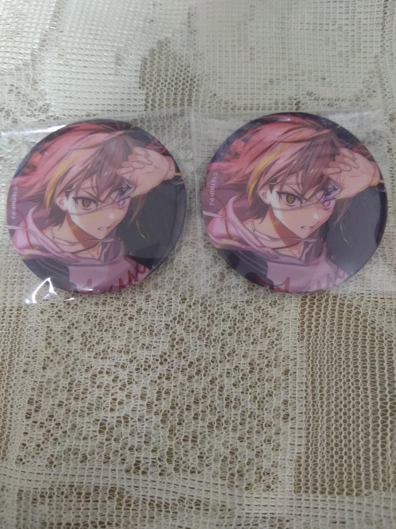 エイトリ 18TRIP 白光琉衣 缶バッジ SSR - メルカリ