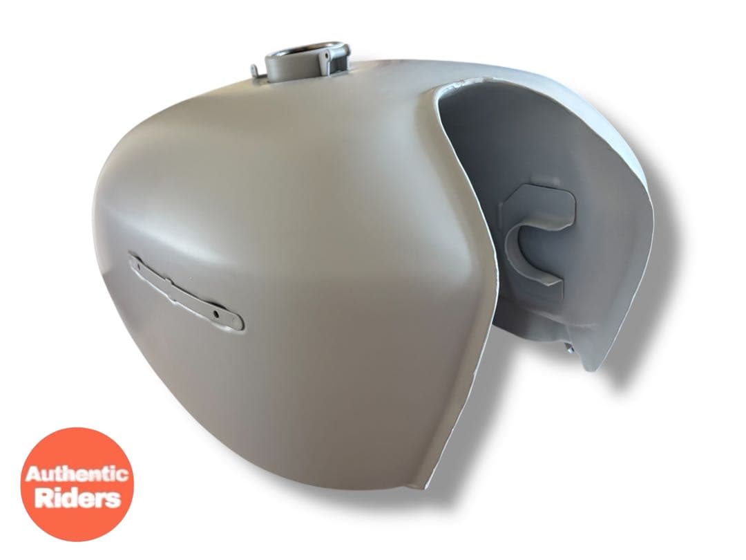 【ジャンク品②】HONDA CB750Kタンク 復刻版