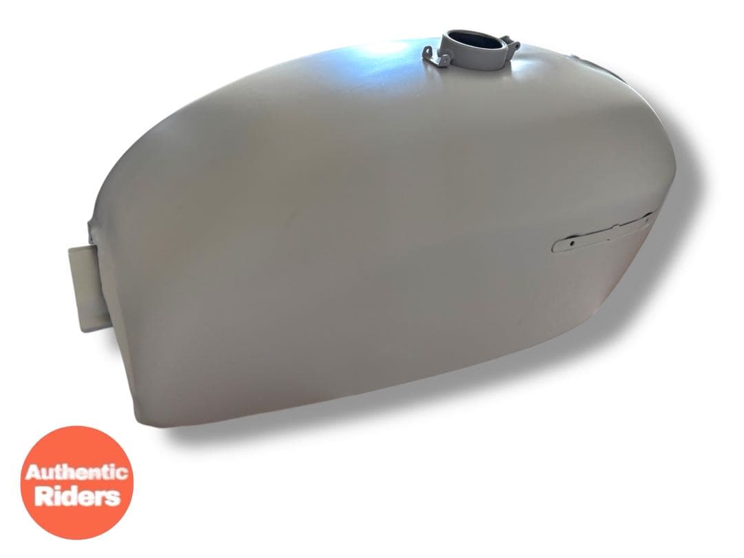 【ジャンク品②】HONDA CB750Kタンク 復刻版