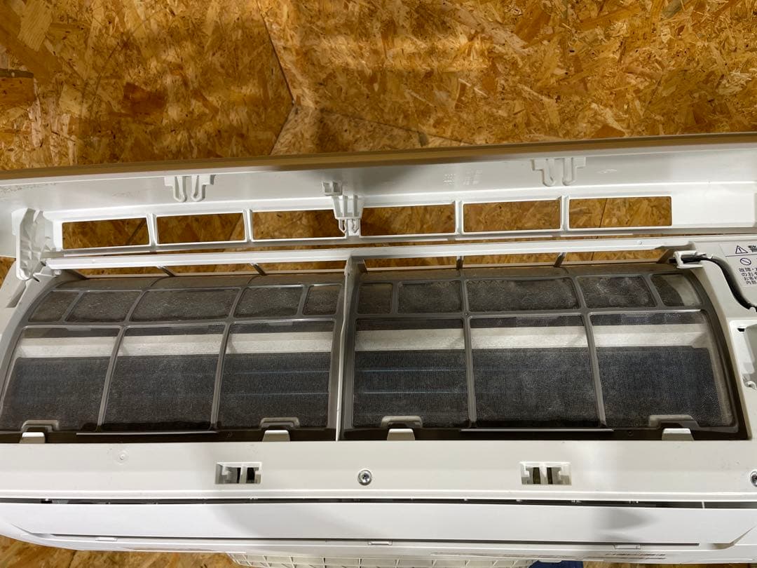 RIAIR 2021年　2.2kw エアコン 6畳〜8畳向け 冷暖房 967