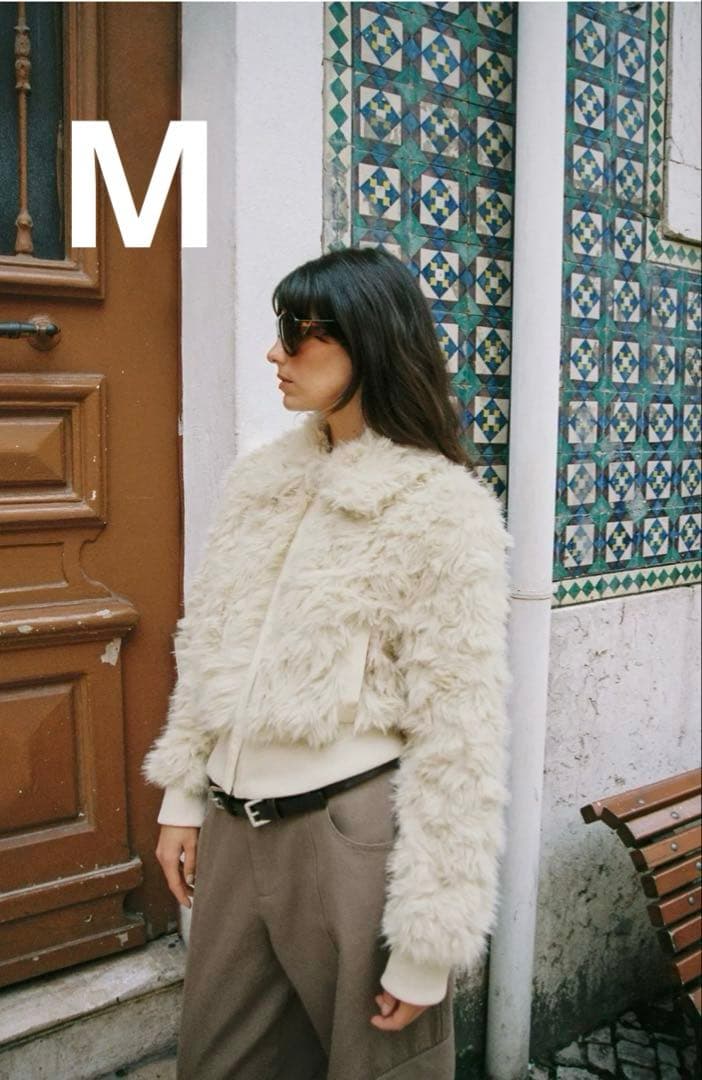 完売品☆ZARA フェイクファーボンバージャケット Mサイズ エクリュ