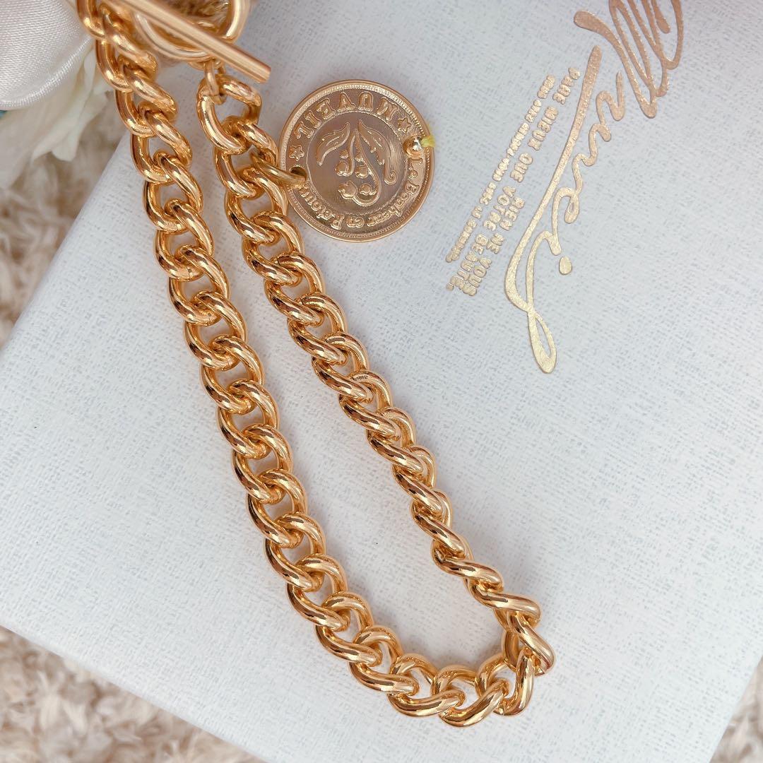 Johnny様♡】MUVEIL グランマチャーム LILYさん♡ キーホルダー - メルカリ