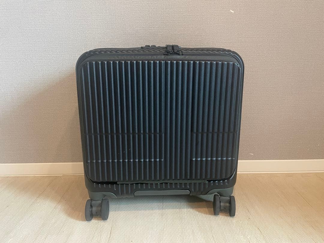 イノベーター innovator INV20 33L Cabin innovator（イノベーター） スーツケース 機内持ち込み INV20 Sサイズ