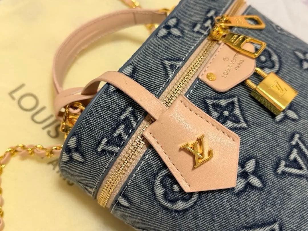 ★ノベルティLouis Vuittonエンボスデニムバッグ Louis Vuitton Pre-Owned 2005 Neo Speedy Handbag | Blue | FARFETCH