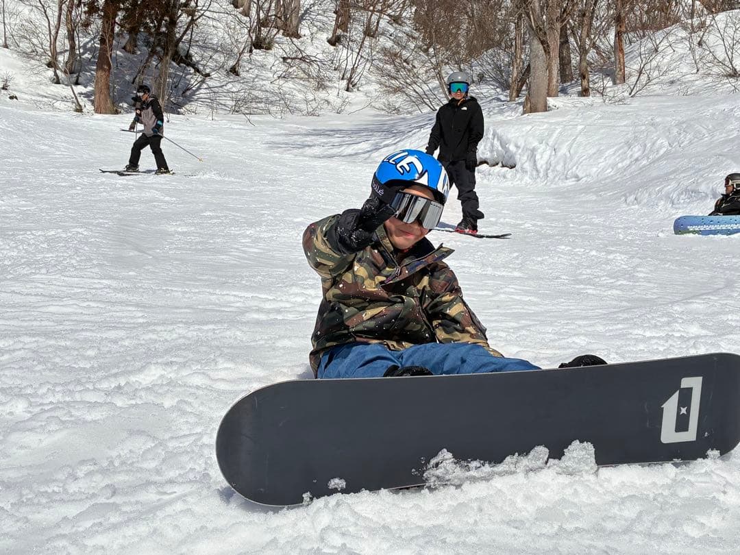 迷彩 スノーボードウェア 子ども用 - メルカリ