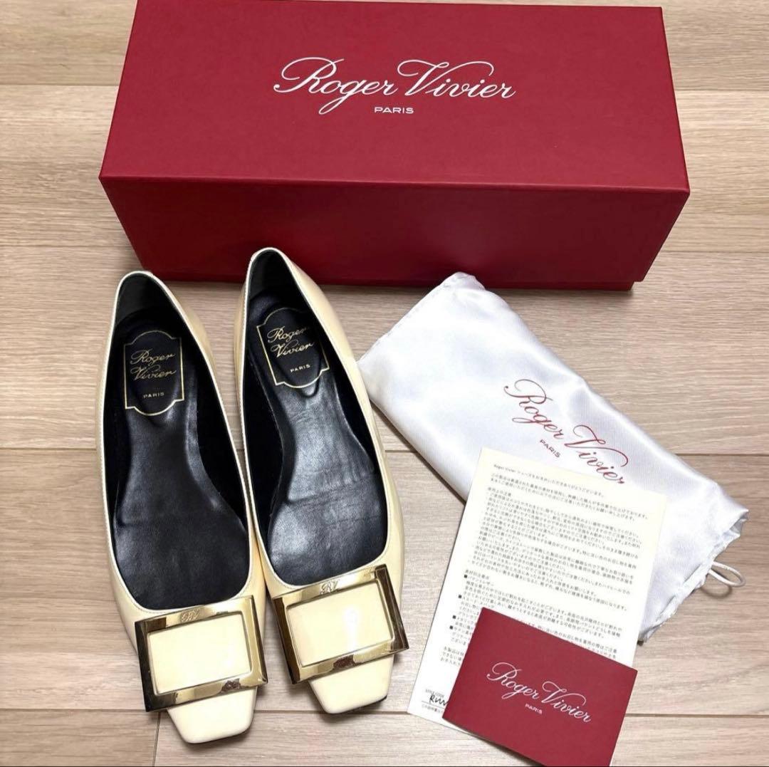ロジェヴィヴィエ トランペット パテントレザー バレリーナ 37 - メルカリ