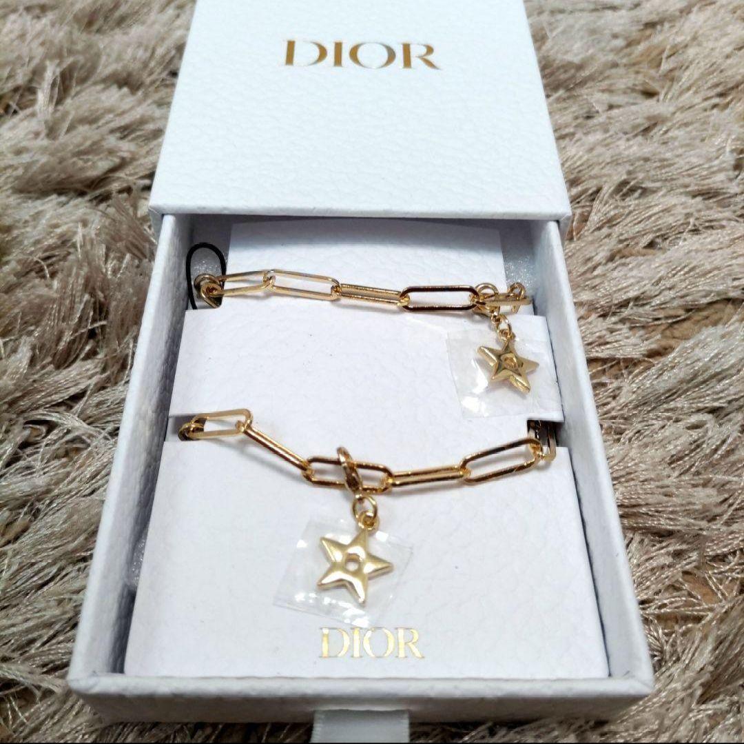 新品未使用 Dior ディオール ノベルティ 星型チャームブレスレット