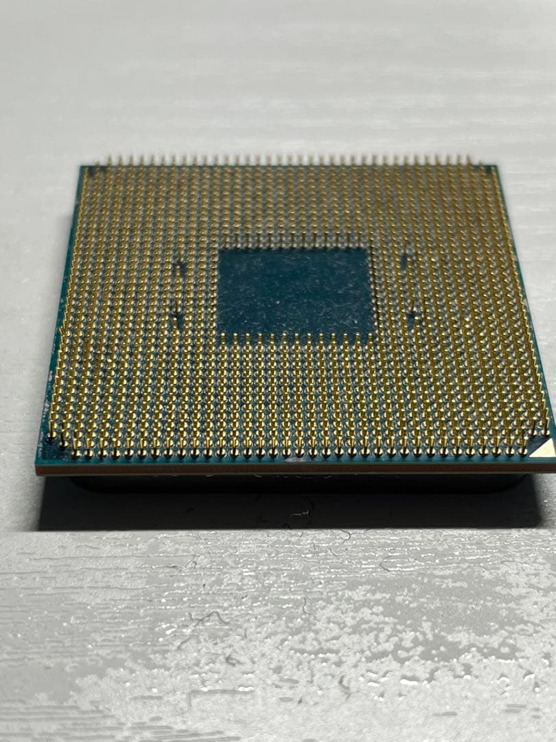 AMD Ryzen 5 5600 CPU ピン折れあり約8本　ジャンク