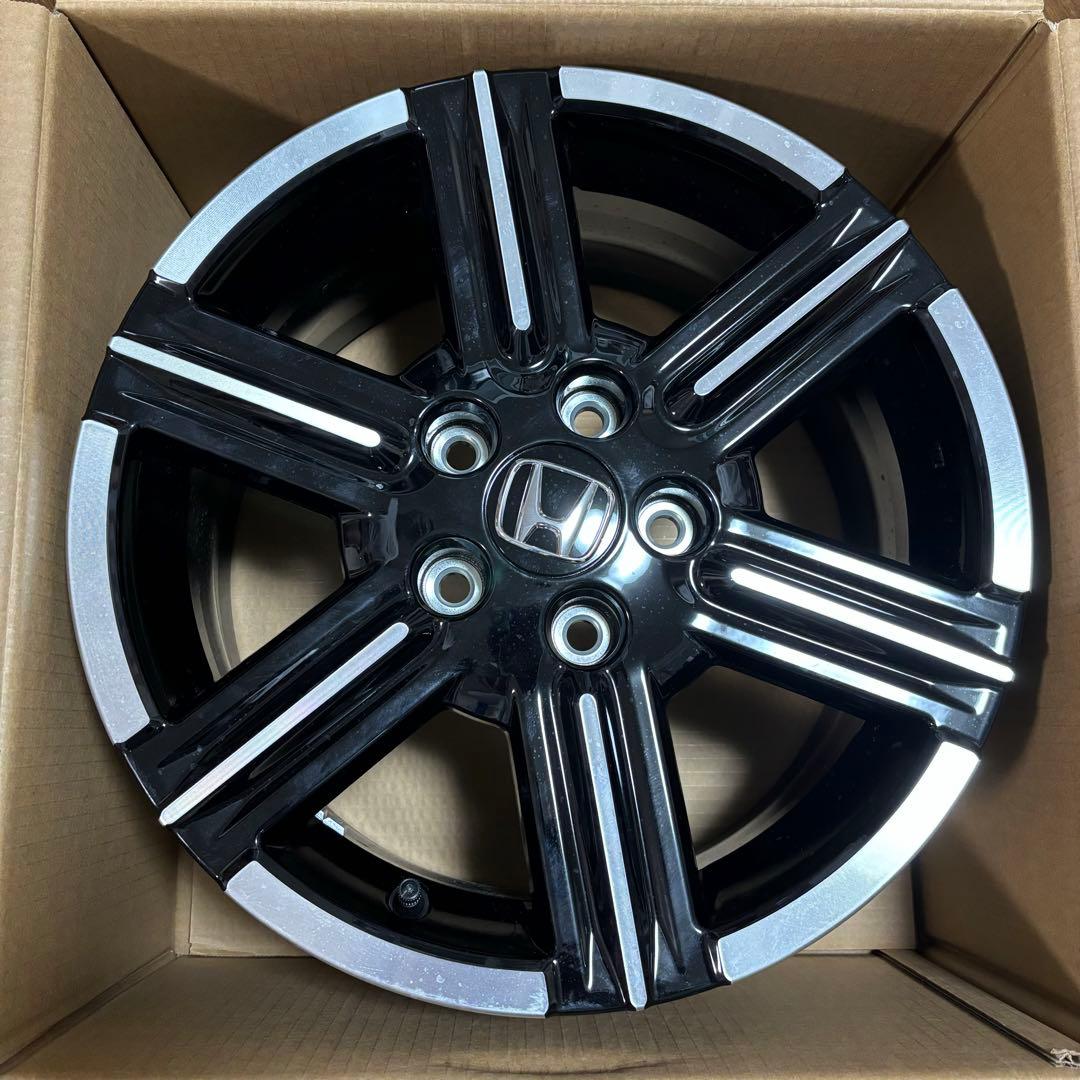 ホンダ ヴェゼル 純正ホイール 4本 - メルカリ