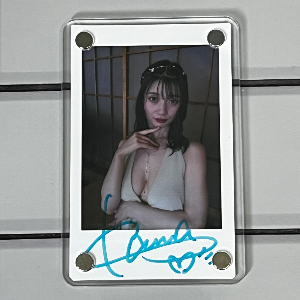 瀬戸環奈 直筆サイン入りチェキ アクリルフォトフレーム - メルカリ