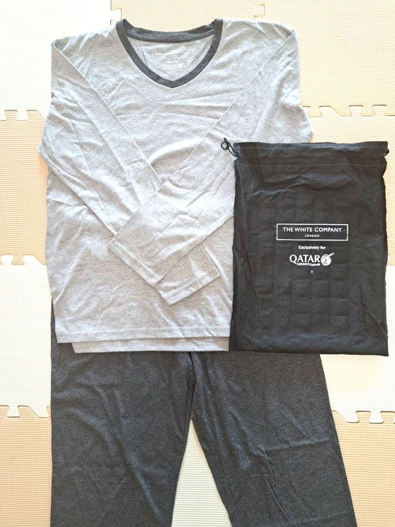 新品未使用】カタール航空 ビジネスクラス パジャマ アメニティ S