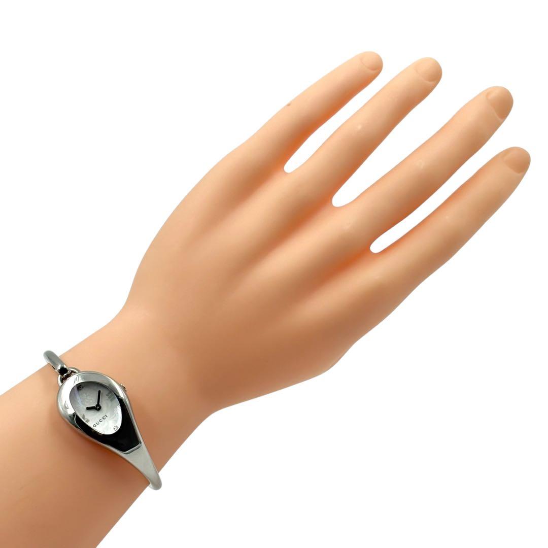 レア グッチ 103 腕時計 バングルウォッチ ダイヤ 2P フローラ