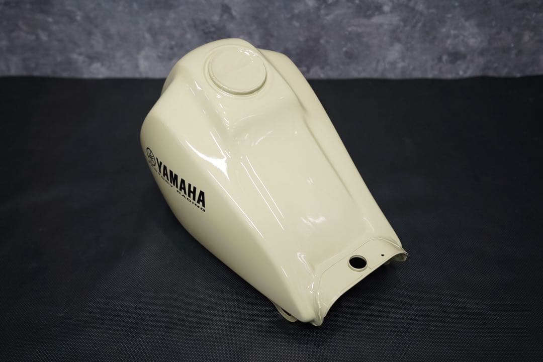ヤマハ TW200 純正ガソリンタンク ウレタン塗装後未使用 FTR223 - メルカリ