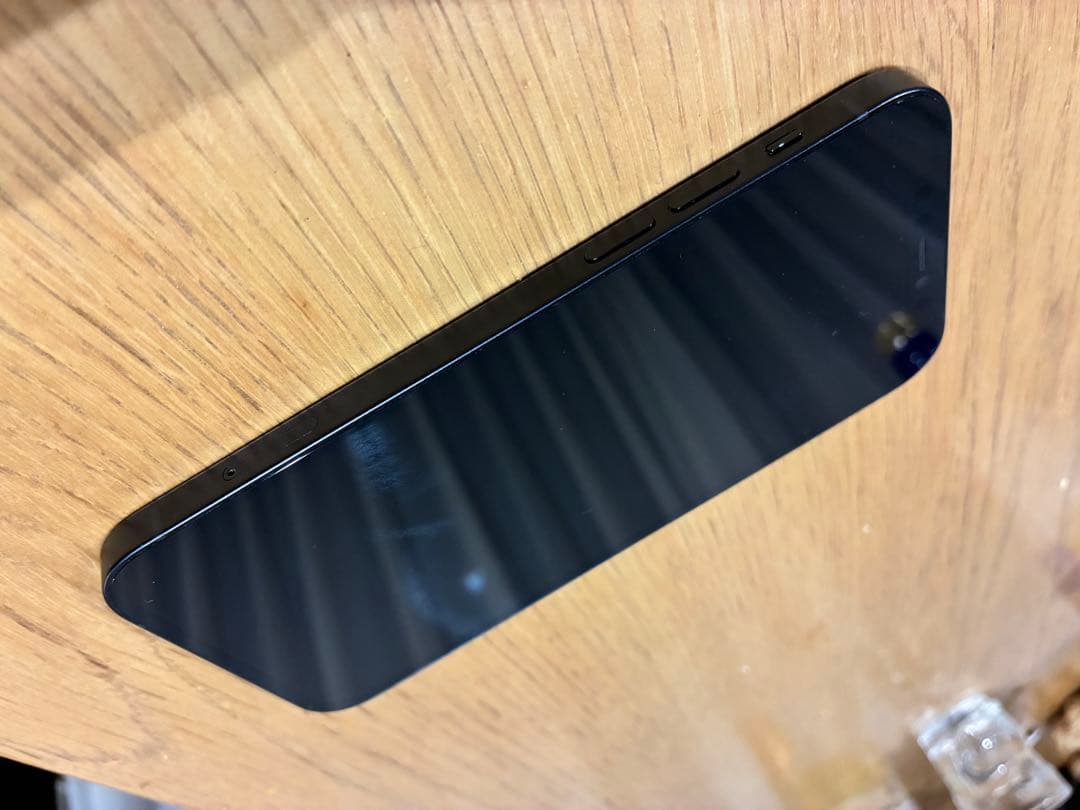 iPhone12 SIMフリー 64GB ブラック　中古