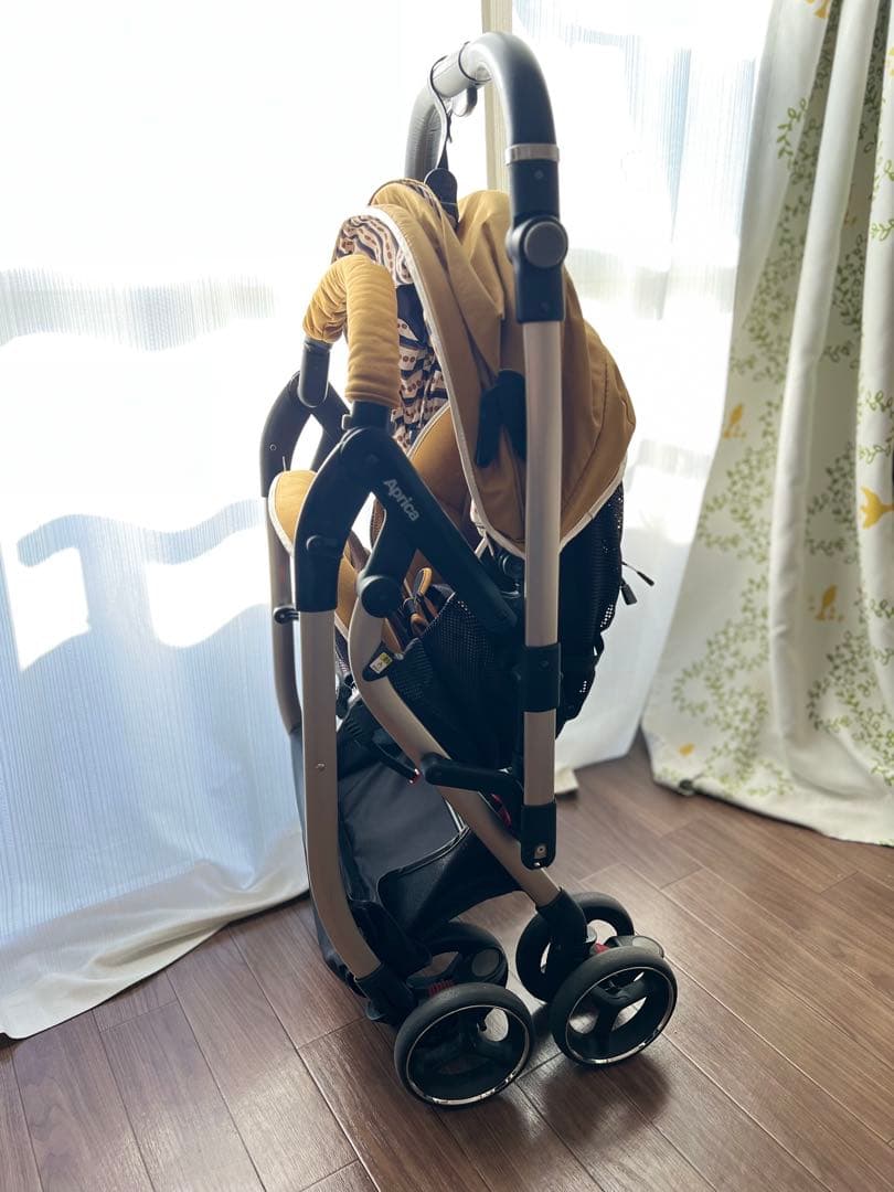 アップリカ　オプティア クッション　マスタードゴールド A型ベビーカー　両対面