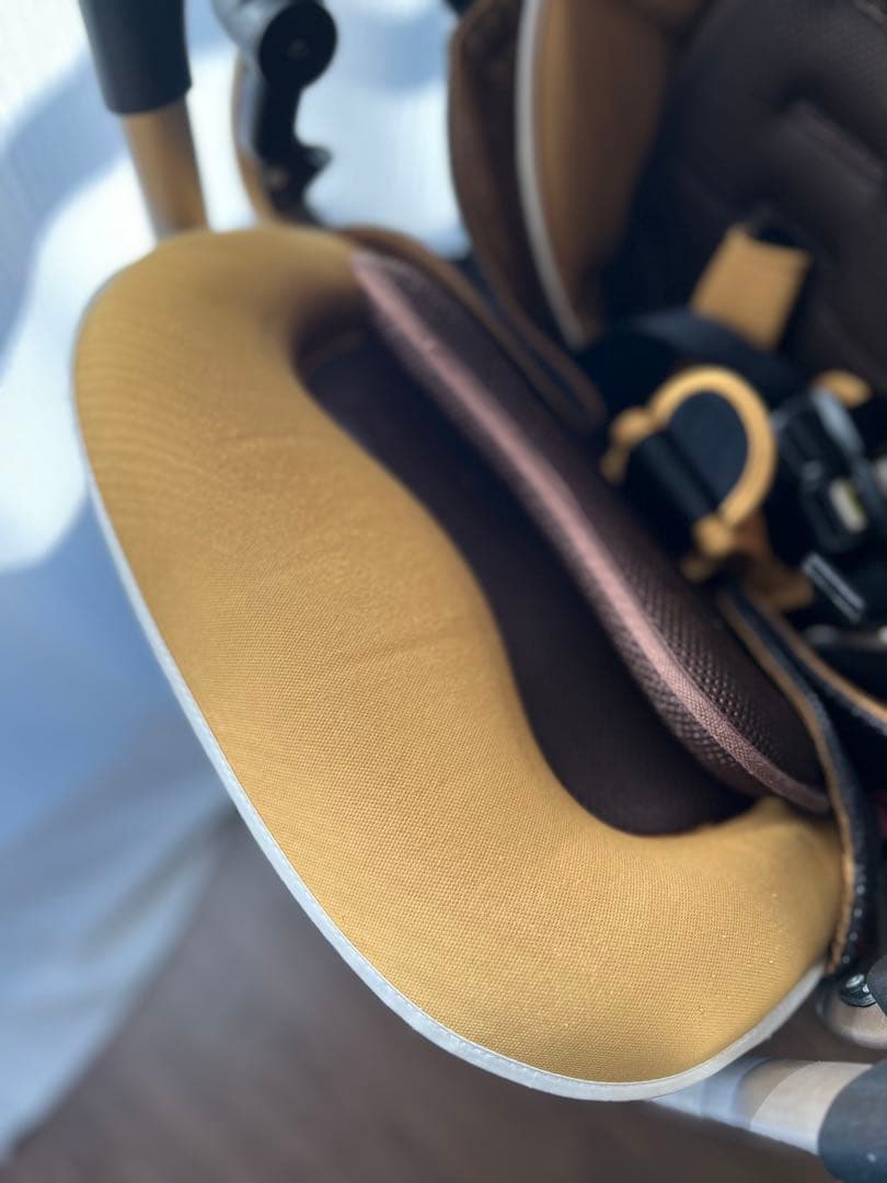 アップリカ　オプティア クッション　マスタードゴールド A型ベビーカー　両対面