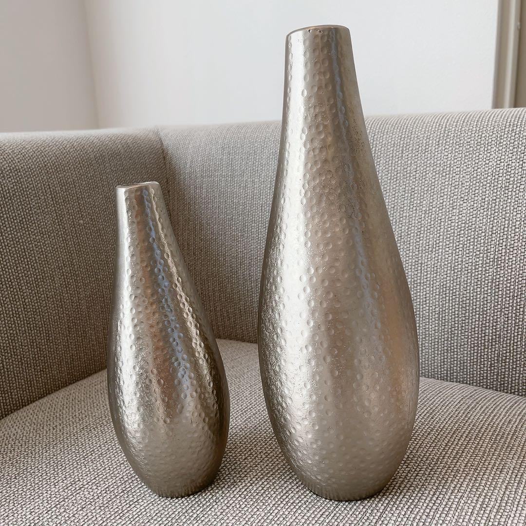 ACTUS シルバーフラワーベース大小 ACTUS シルバーフラワーベース大小2個セット - メルカリ