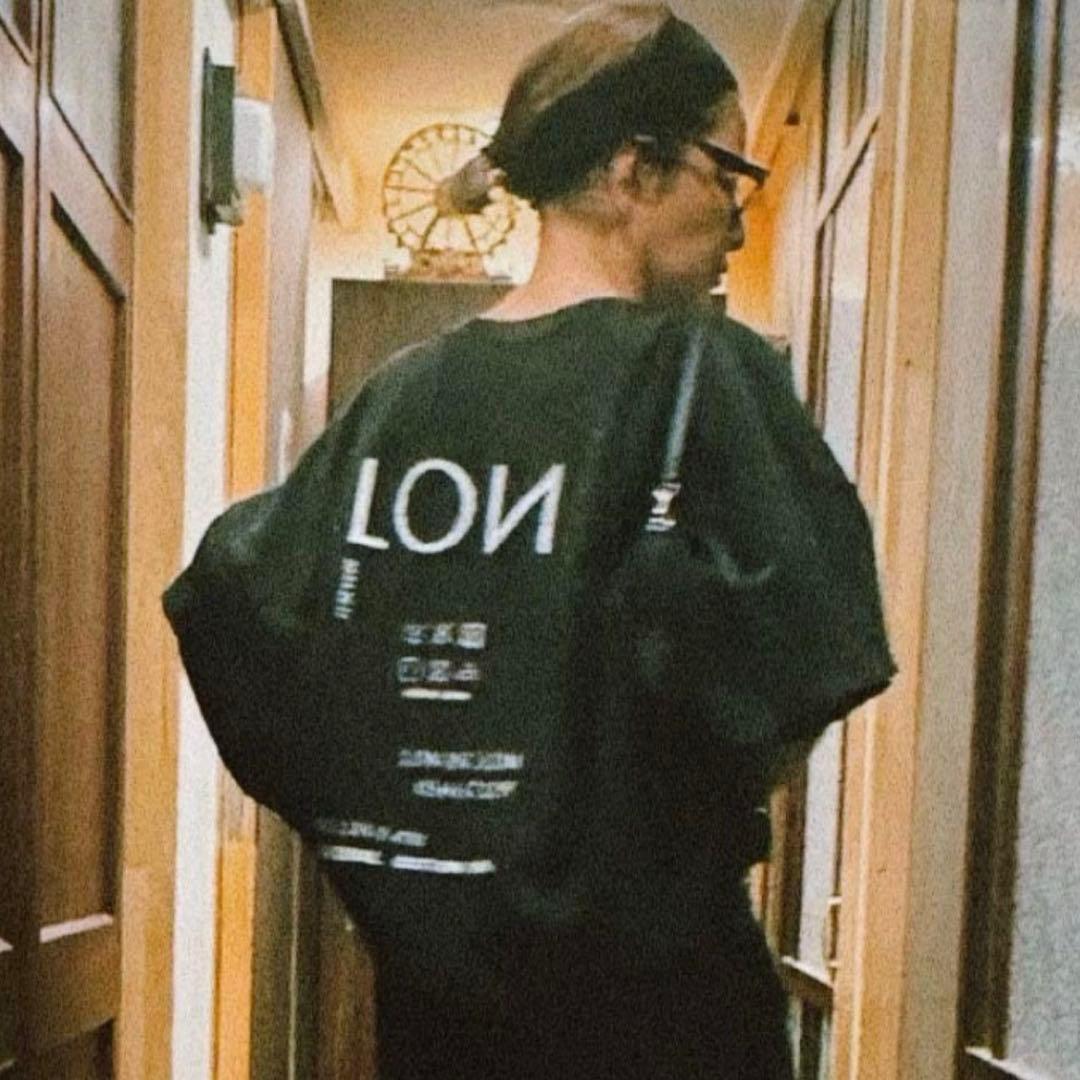 梨花着用 LON スウェット ブラックブラウン - メルカリ