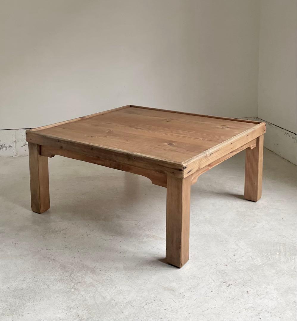 古いローテーブル　座卓　レトロ　飾り台　古道具　アンティーク　ちゃぶ台 レトロアンティーク家具、 欅 けやき無垢材 座卓 文机 ちゃぶ台