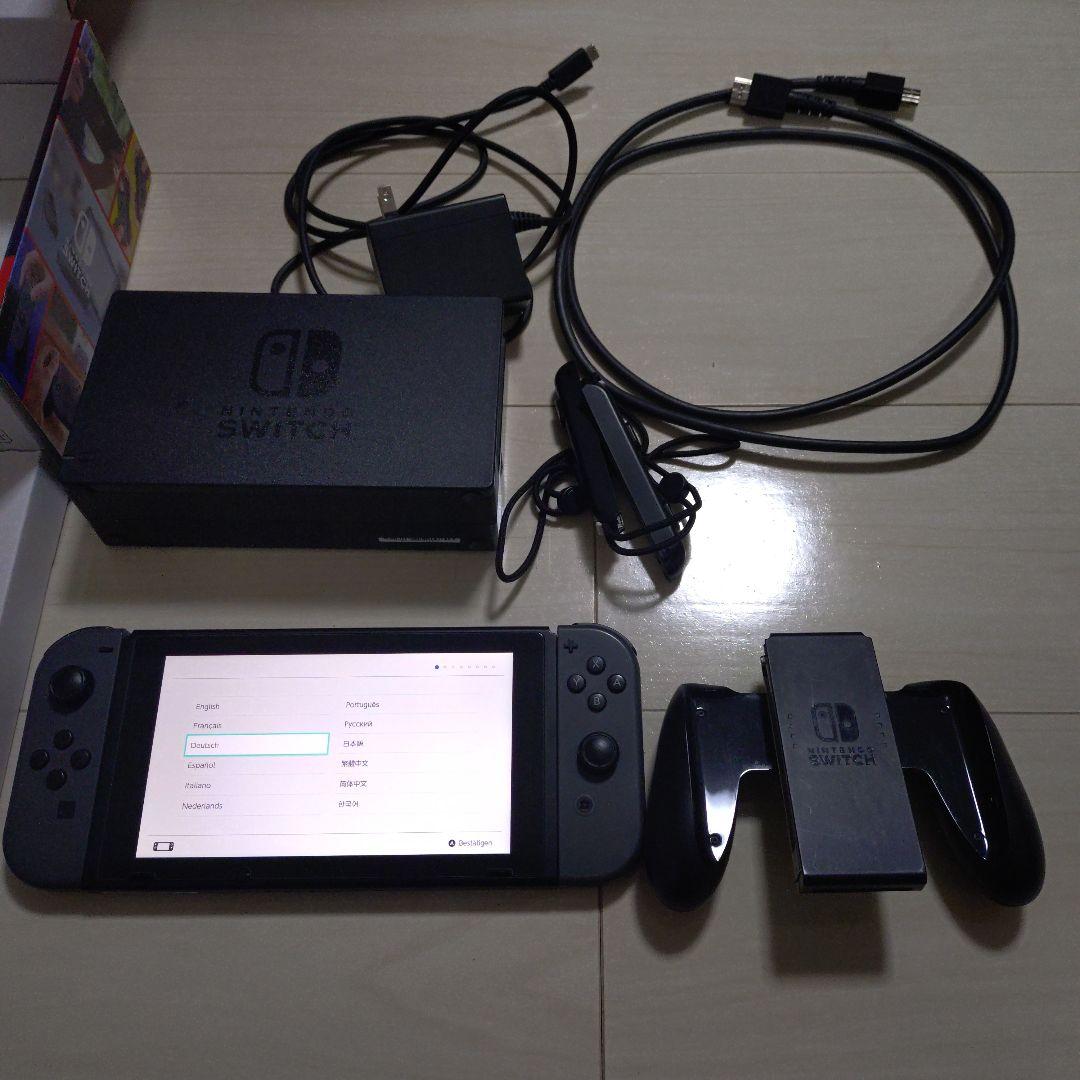Nintendo Switch 本体 グレー Joy-Con付き　おまけ付き Nintendo Switch Console with Gray Joy-Con -(Japan Version