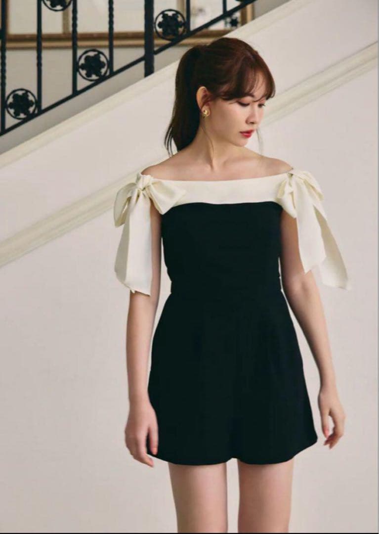 サロペット・オーバーオール・オールインワン herlipto Two Tone Ribbon Romper