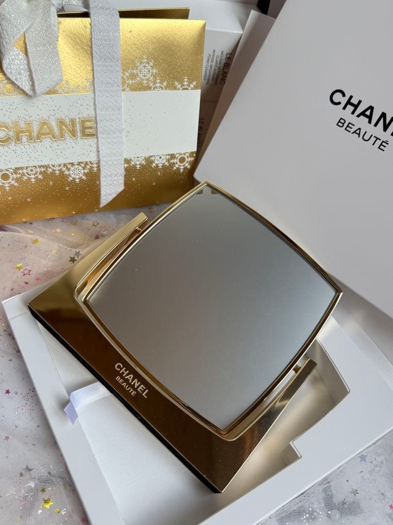 シャネル　CHANEL ゴ―ルドスタンドミラー海外限定 楽天市場】【限定カラー】シャネル ミロワール ドゥーブル ファセット