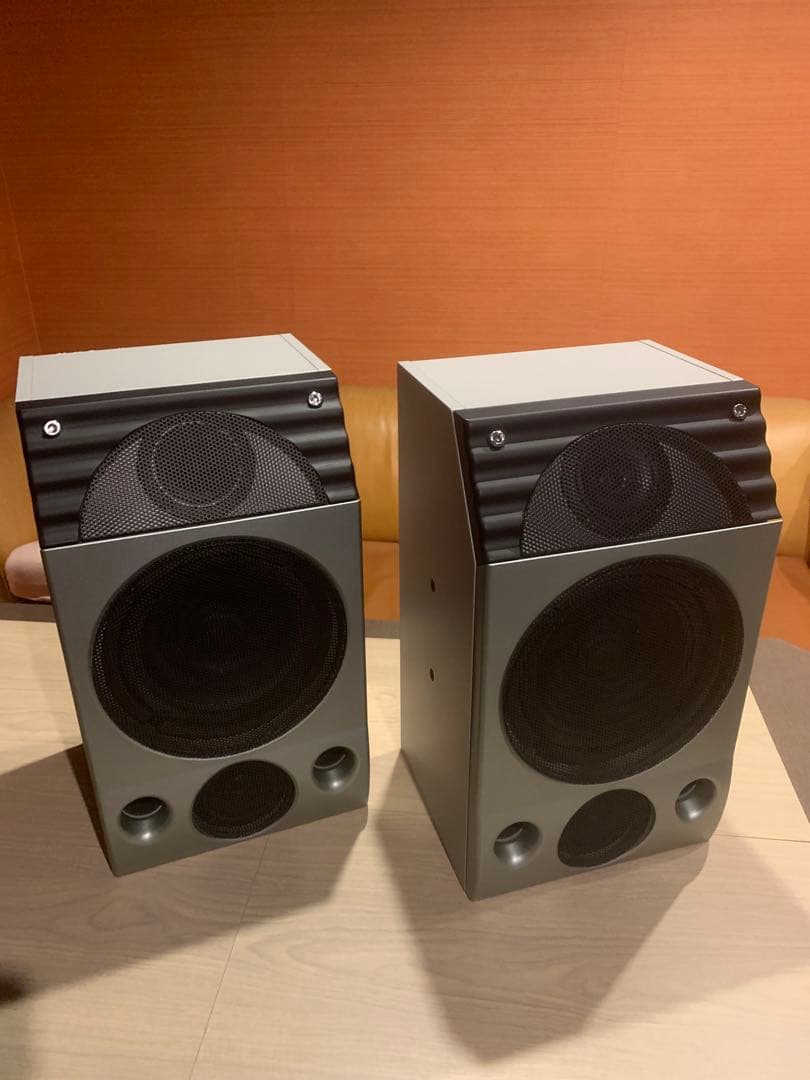 BMB カラオケ 業務用 スピーカー CS-300V 250w BMB スピーカー CS 300V - メルカリ