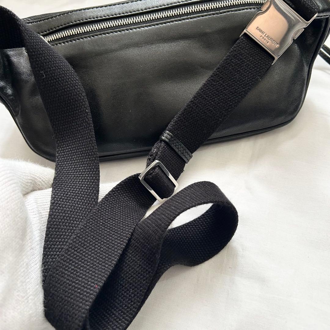 □極美品□サンローラン ボディバッグ ラムスキン ブラック レザー