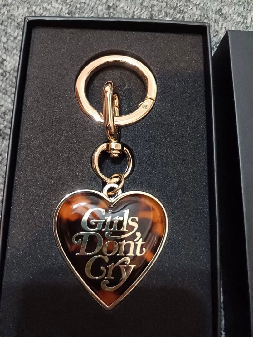 GIRLS DON´T CRY TORTOISESHELL PATTERN