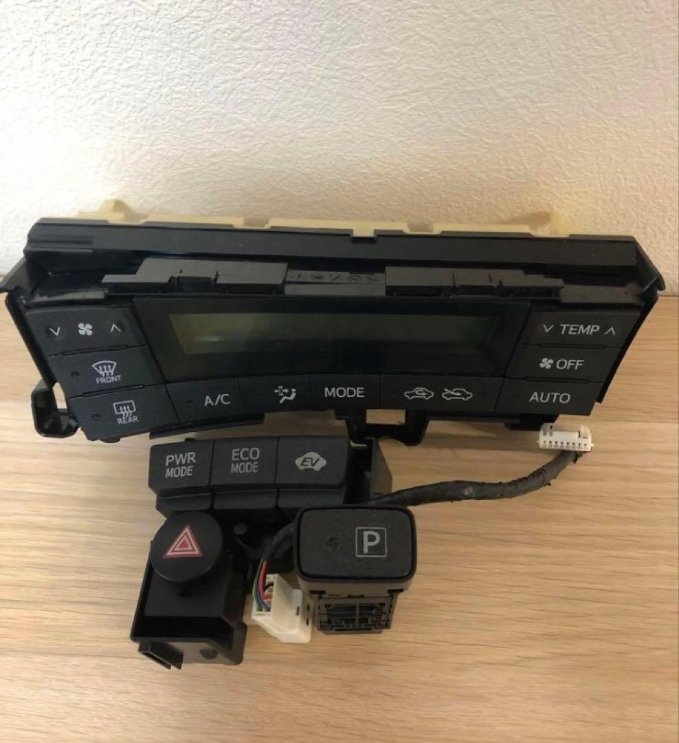 ZVW30 プリウス 前期 エアコンパネル シフトパネル LED打ち替え済み z