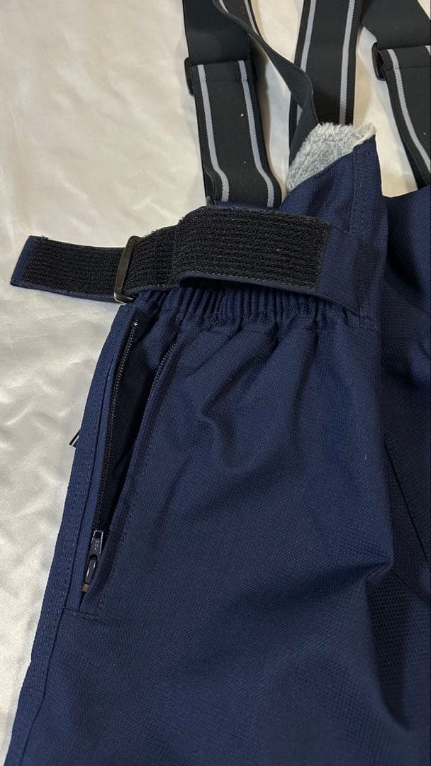 極美品 ellesse スキーウェア 上下セット 白と紺色 レディースL程度