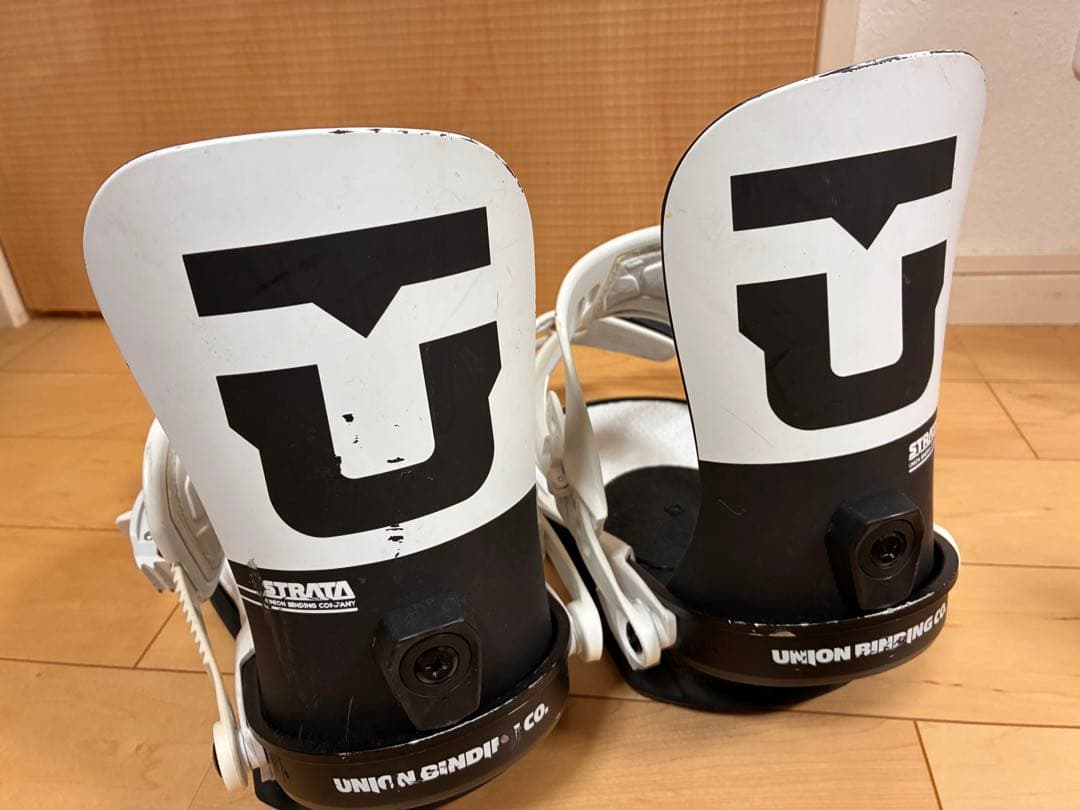 UNION STRATA スノーボードビンディング UNION ユニオン ストラータ STRATA スノーボード バインディング