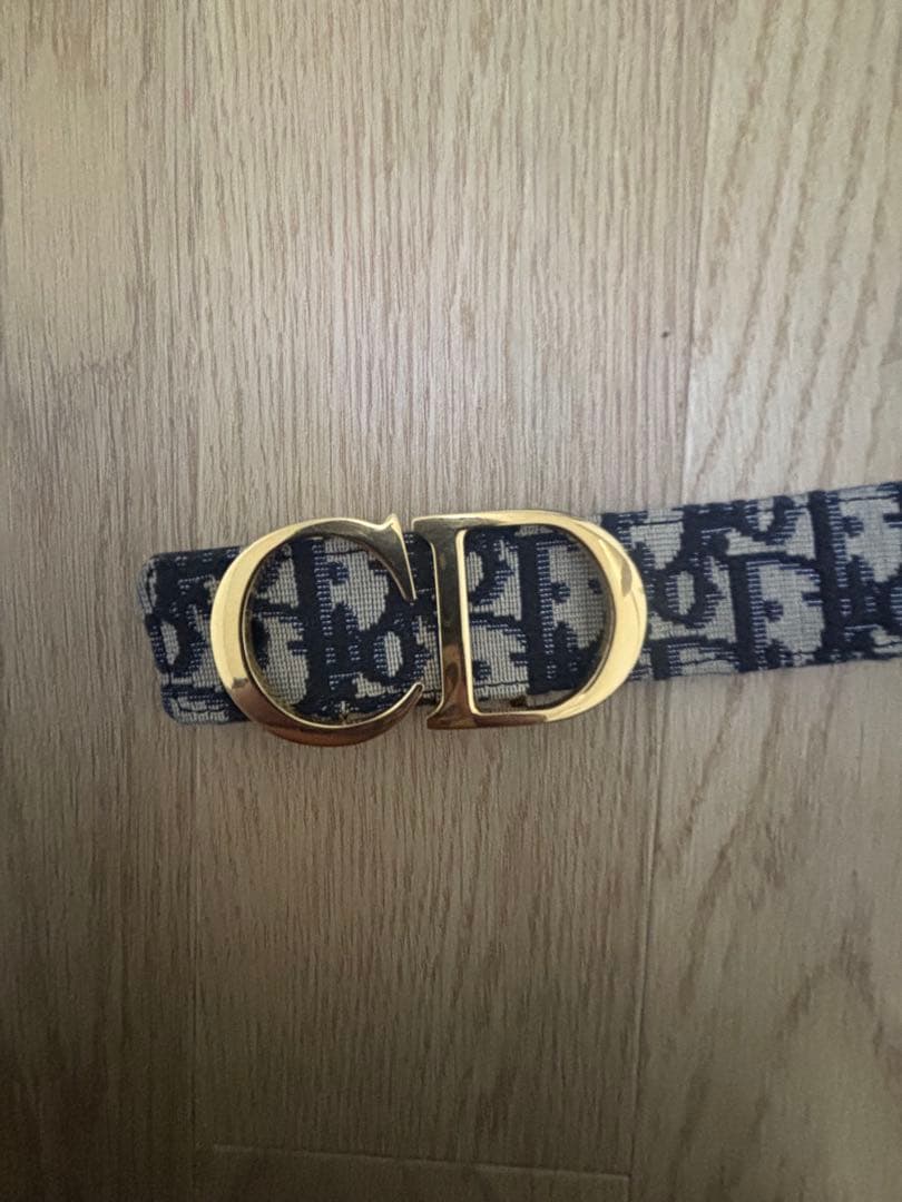 Christian Dior ブラックベルト 箱・説明書付き